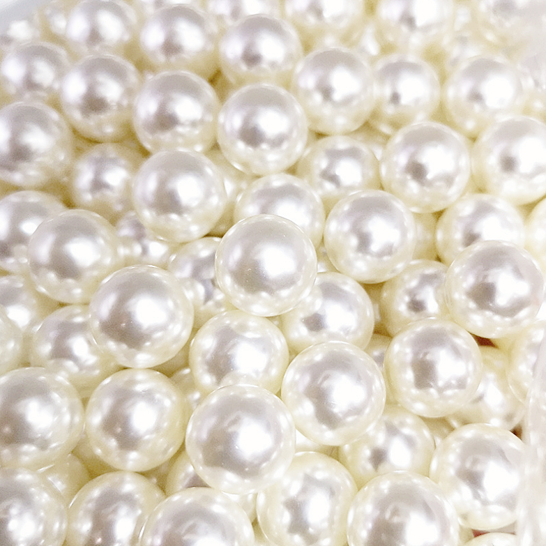Round Pearls 4mm Natural P-02