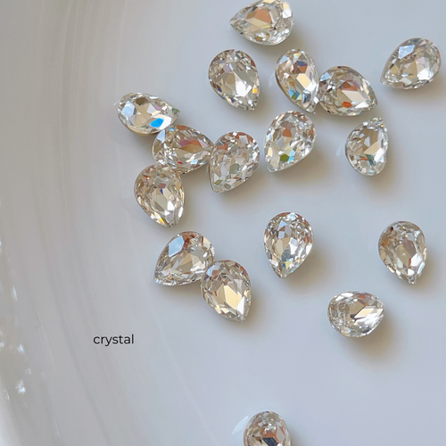 3D Crystal Pear 8x6mm 4pcs
