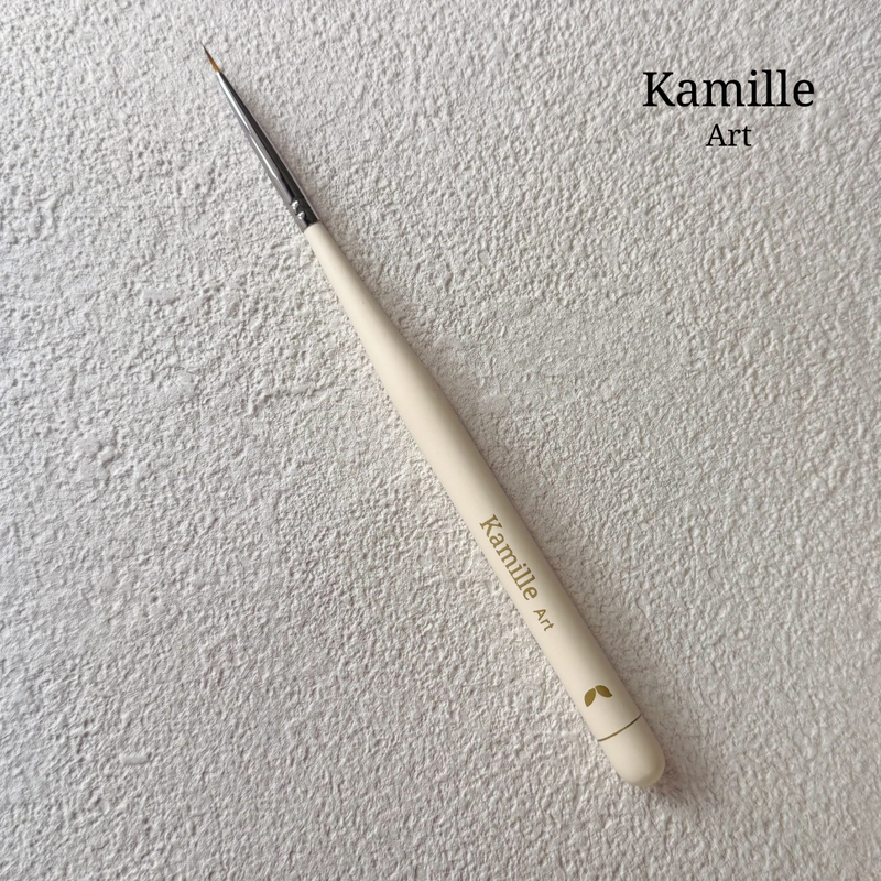 Kamille Nail Brush Art