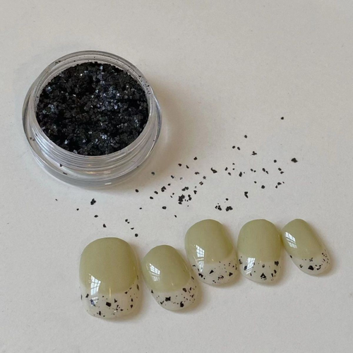 Speckle Eggshell Flakes